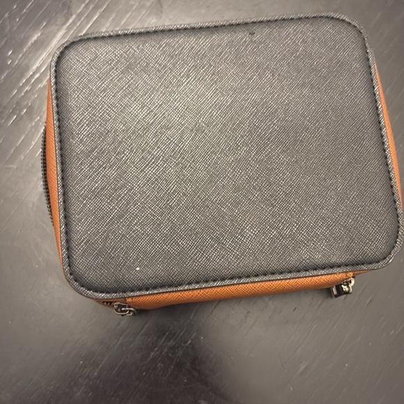 Lanvin perfums Amenity bag - Picture 3 of 4